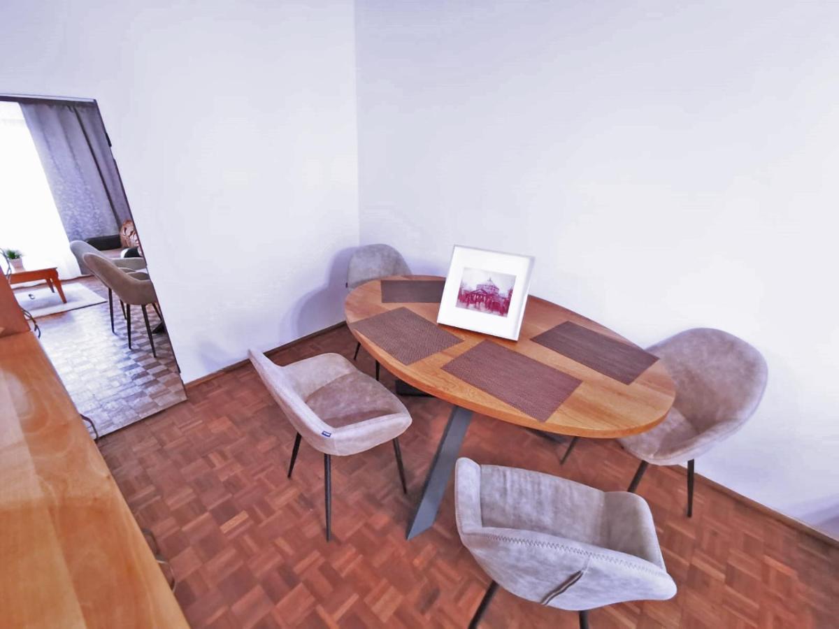 Cozy Apartment Sala Palatului Bucharest Exterior photo