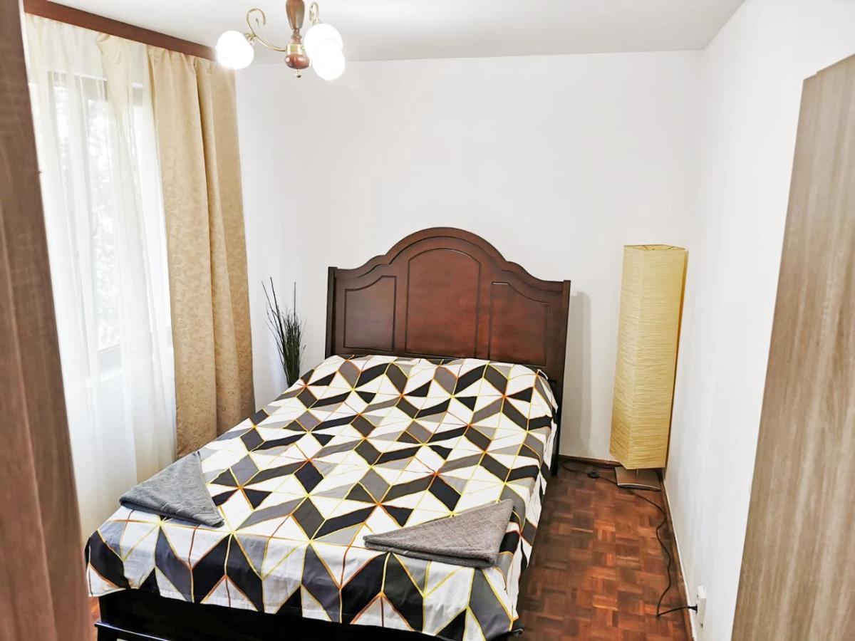 Cozy Apartment Sala Palatului Bucharest Exterior photo