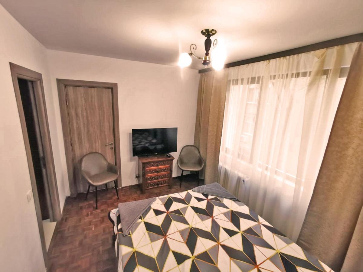 Cozy Apartment Sala Palatului Bucharest Exterior photo